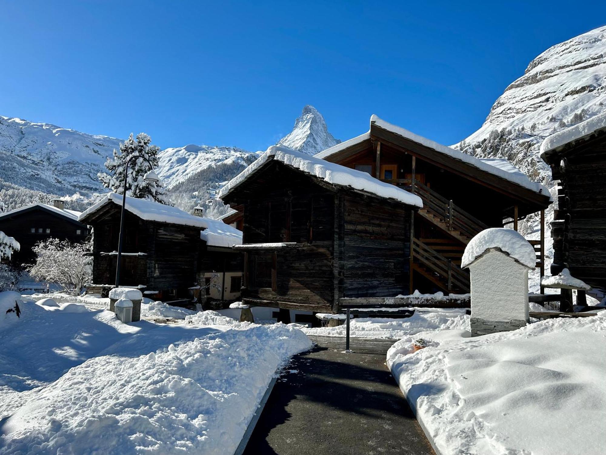 Coral Und Zermatter Stadel Apartamento Zermatt
