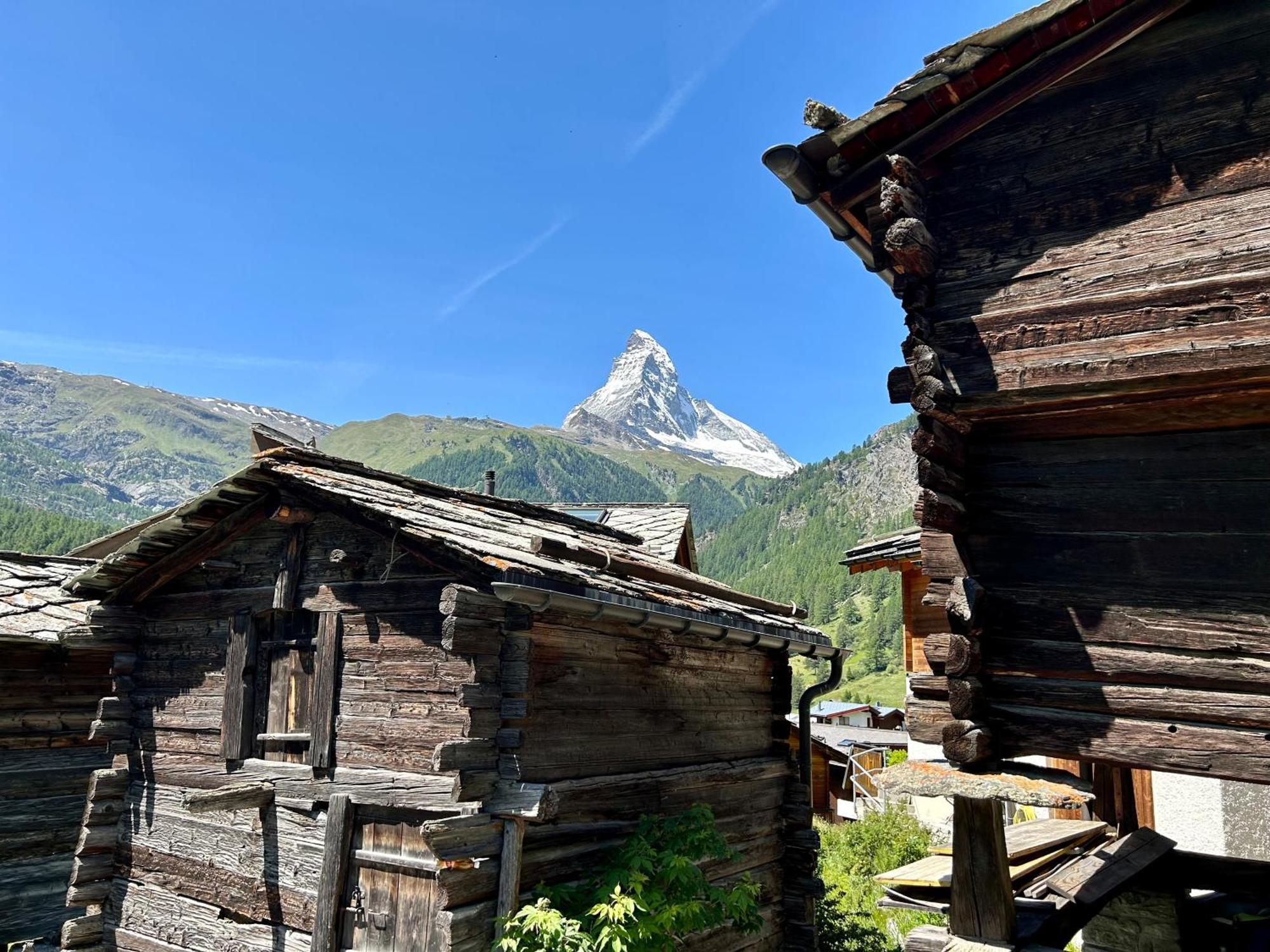 Coral Und Zermatter Stadel Apartamento Zermatt